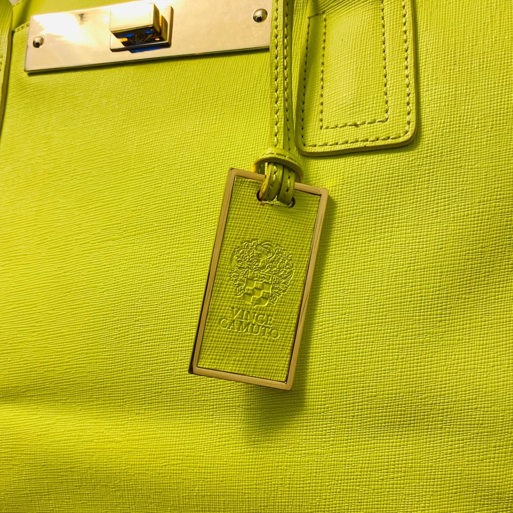 ENC Vince Camuto geniune leather Alex Tote Bag - Picture 3 of 15